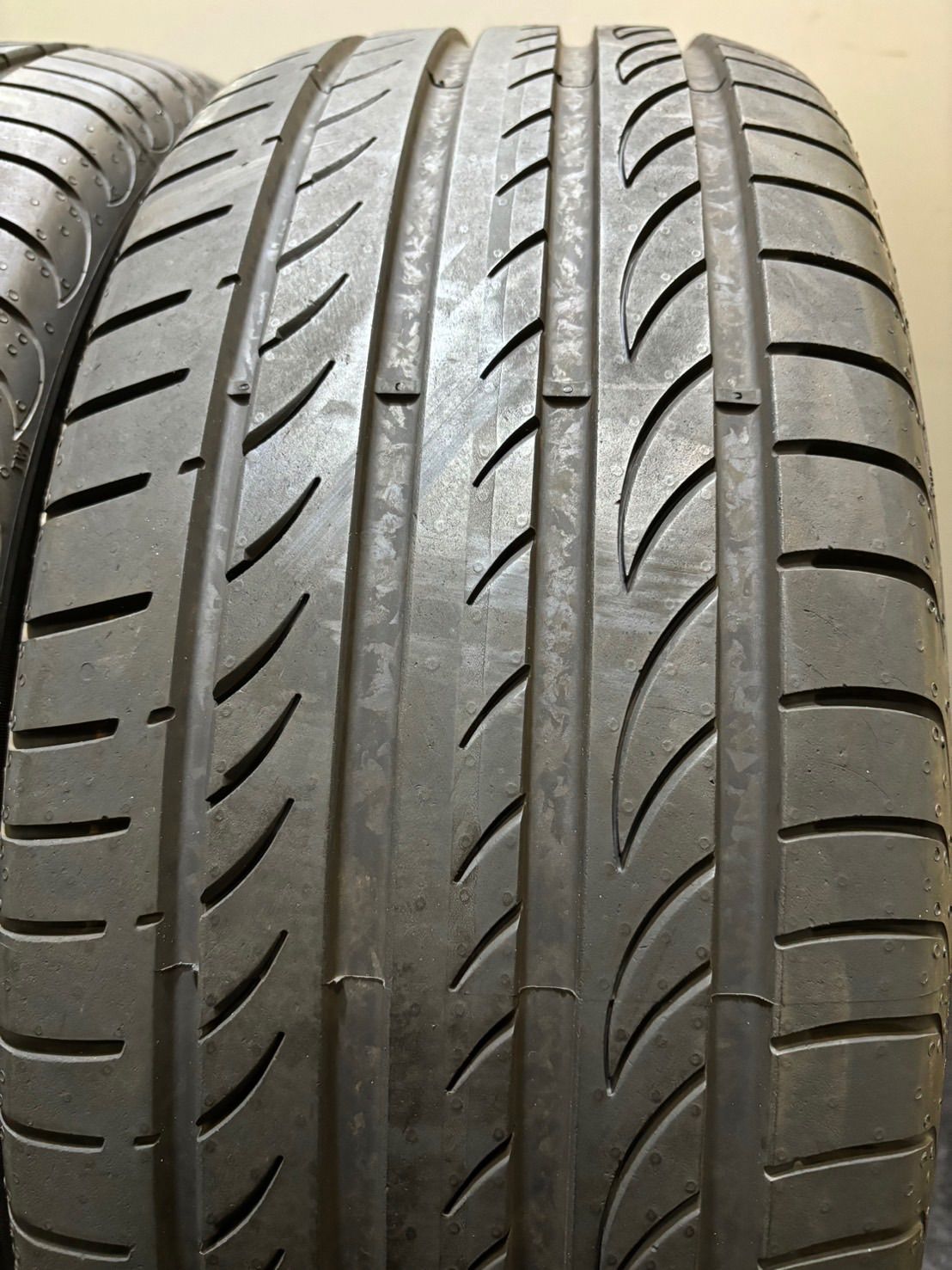 ★215/60R16 PIRELLI/POWERGY 21年製 夏タイヤ 4本 クラウン ヴェゼル エスティマ (南6-F874)