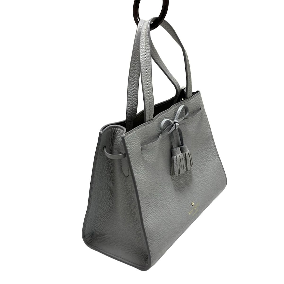 kate spade ピアノ型ハンドバッグ ドルチェ ピッチ パーフェクト 3D ピアノ クロスボディ | バッグ