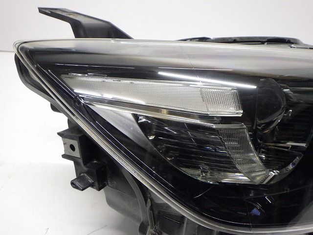 CX-3 右ヘッドライト LED DK 前期 100-65053 U コーティング 251010073