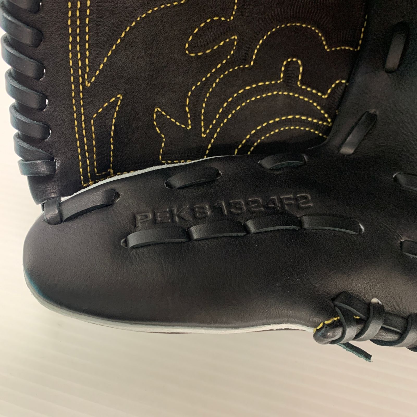 エスエスケイ SSK プロエッジ 硬式 大人 一般 投手用 グローブ ピッチャー グラブ 右投げ PEK81324F2 タグ付き 野球 6312 USTAUSTRALIA_COM_AU