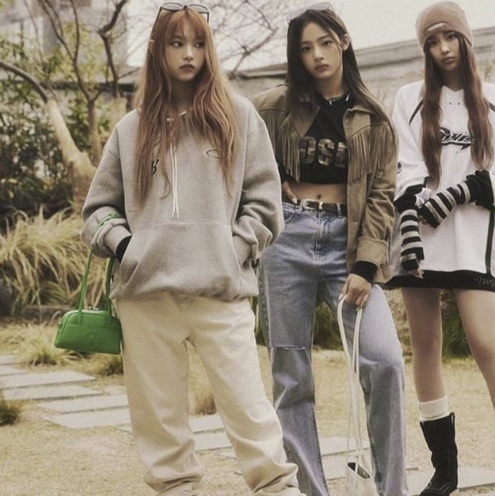 NewJeans ダンス衣装 Bunnies Club 部屋着 寝間着 NewJeans へリン着用！】NewJeans GRIND STRONG ダンス衣装