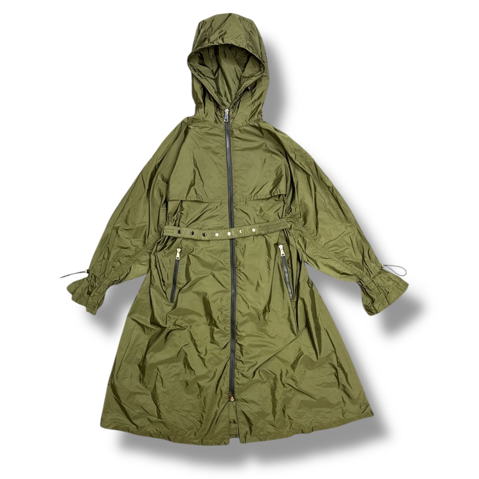 国内正規 MONCLER WASHINGTON ワシントン ナイロン フーデット