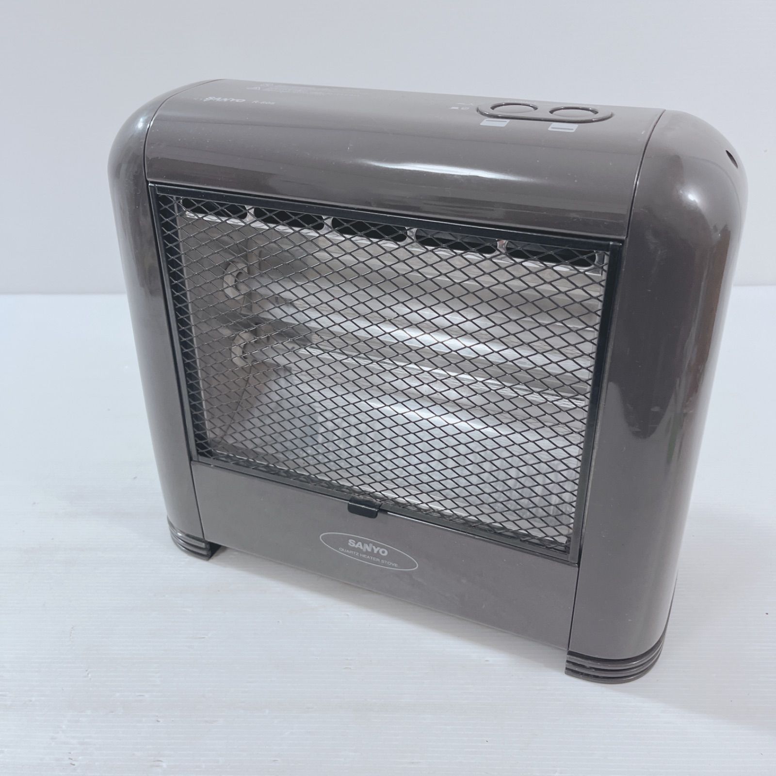 レトロ家電 電気ヒーター SANYO 電気ストーブ R-805 - メルカリ