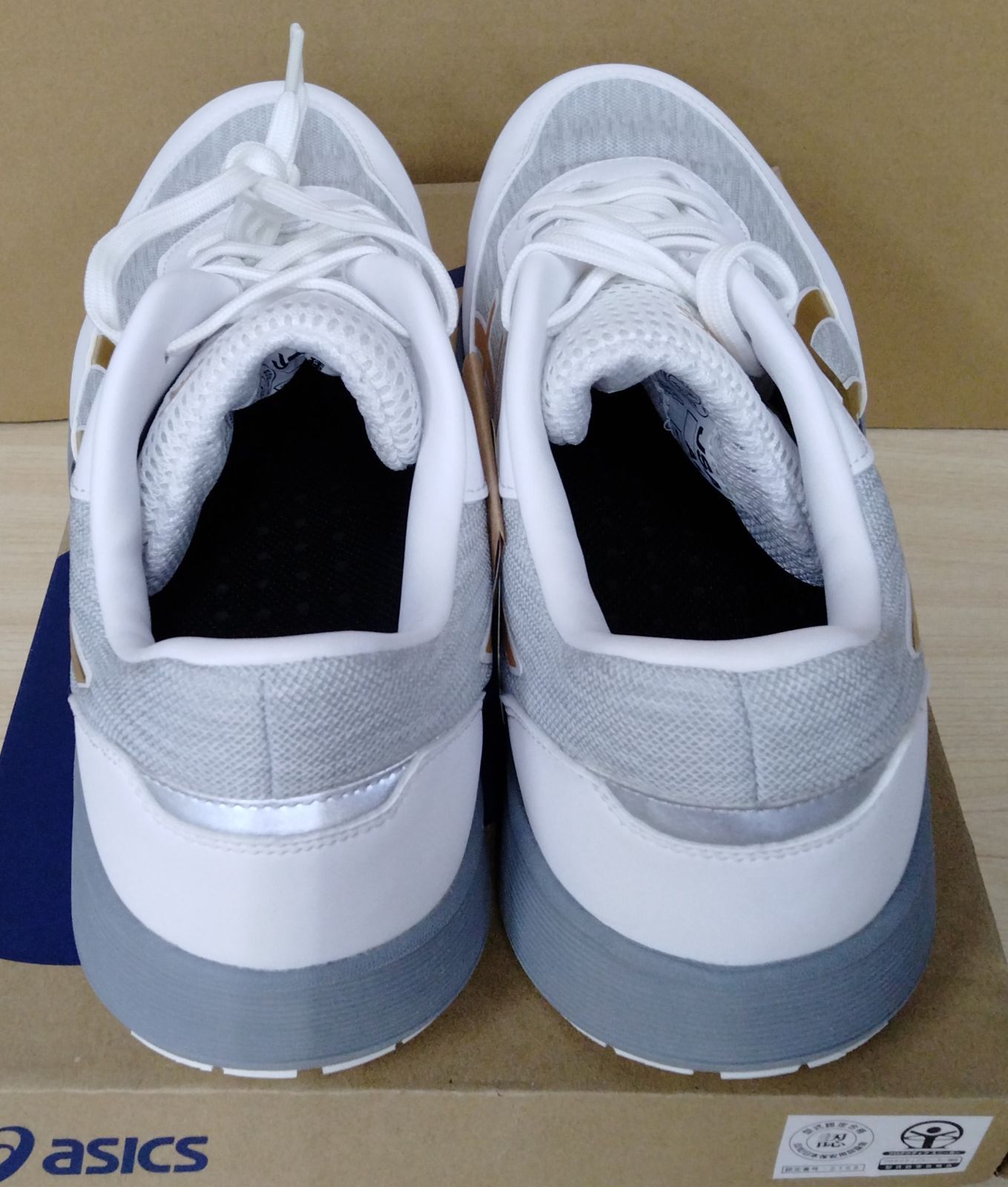  アシックス 安全靴 作業靴 ウィンジョブ CP 212 AC JSAA A種先芯 ホワイト ピュアゴールド 27.5 cm 耐滑ソール fuzeGEL搭載 メンズ 安全靴 健康用品