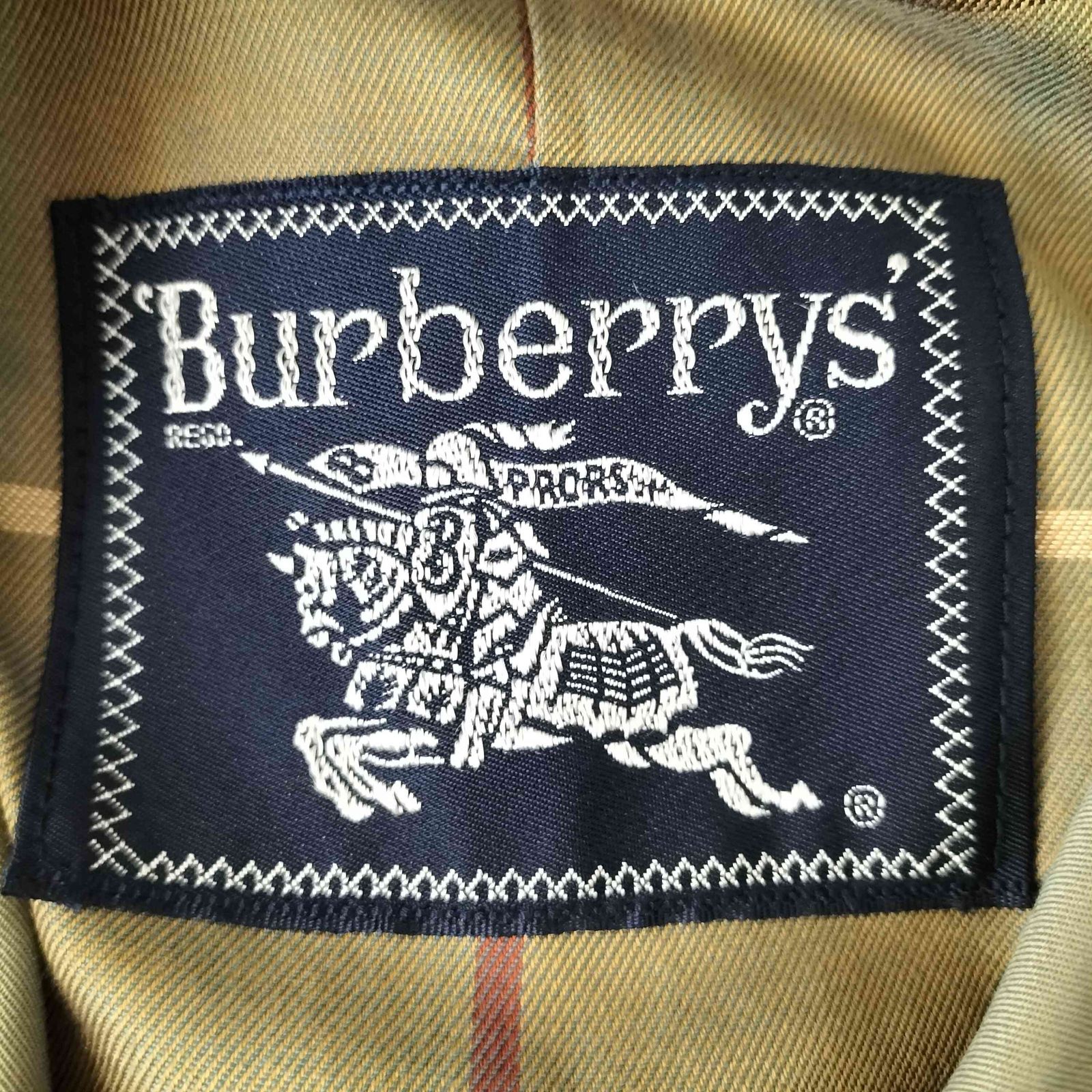 バーバリーズ BURBERRYS
