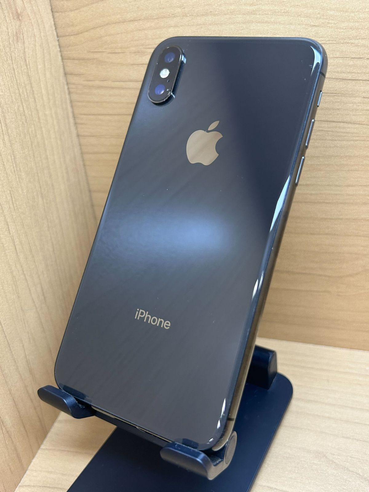 60387】【SIMロック解除済】iPhone X 64GB au スペースグレイ (60387 