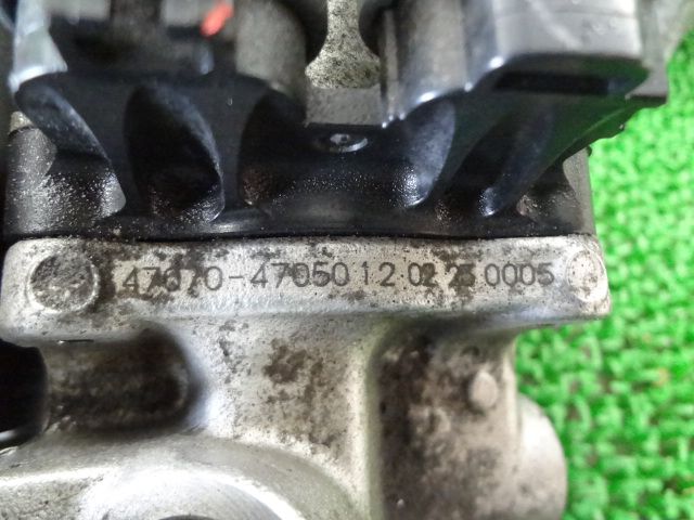 4FQ3004 BHV5 トヨタ プリウス ZVW30 後期型 S ブレーキブースター＋ABSアクチュエーター 47210-47330 47270-47030