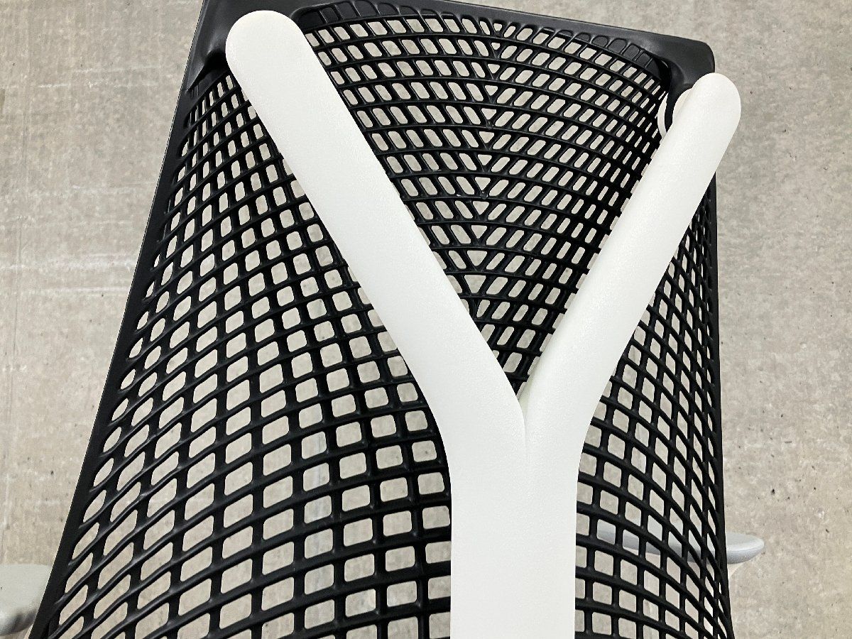 HermanMiller ハーマンミラー セイルチェア 肘付 ブラックXパープル MARWIL-DEMENAGEMENTS_CH