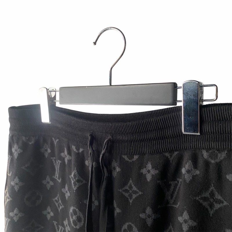 ルイヴィトン LOUIS VUITTON 22AW グラフィック LVロゴ モノグラム 