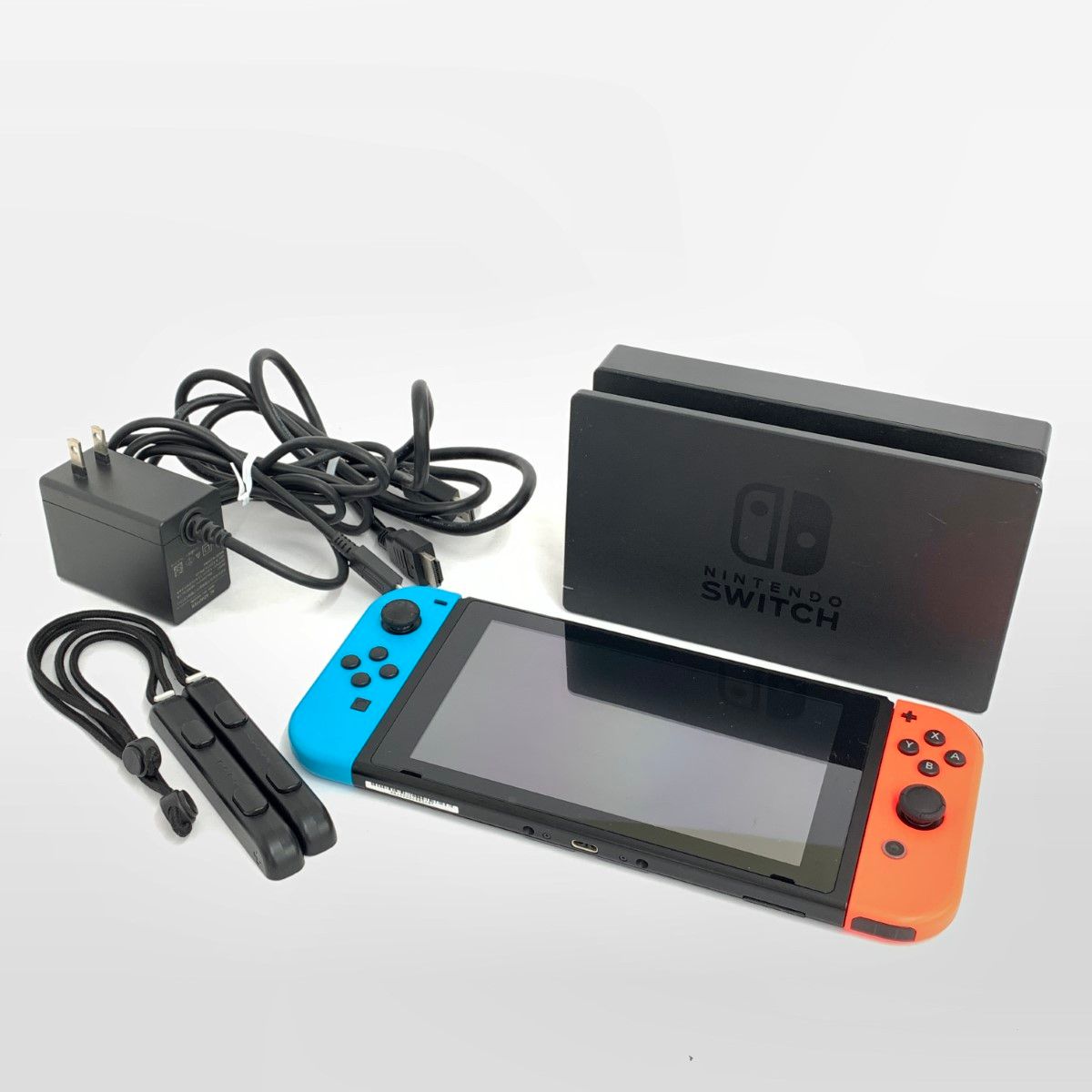 任天堂 Nintendo Switch スイッチ ゲーム機本体 HAC-001