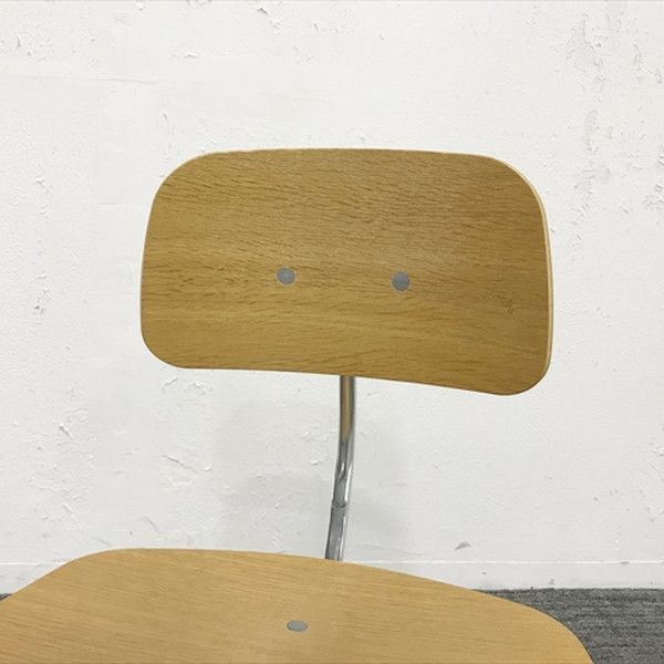 ケヴィチェア