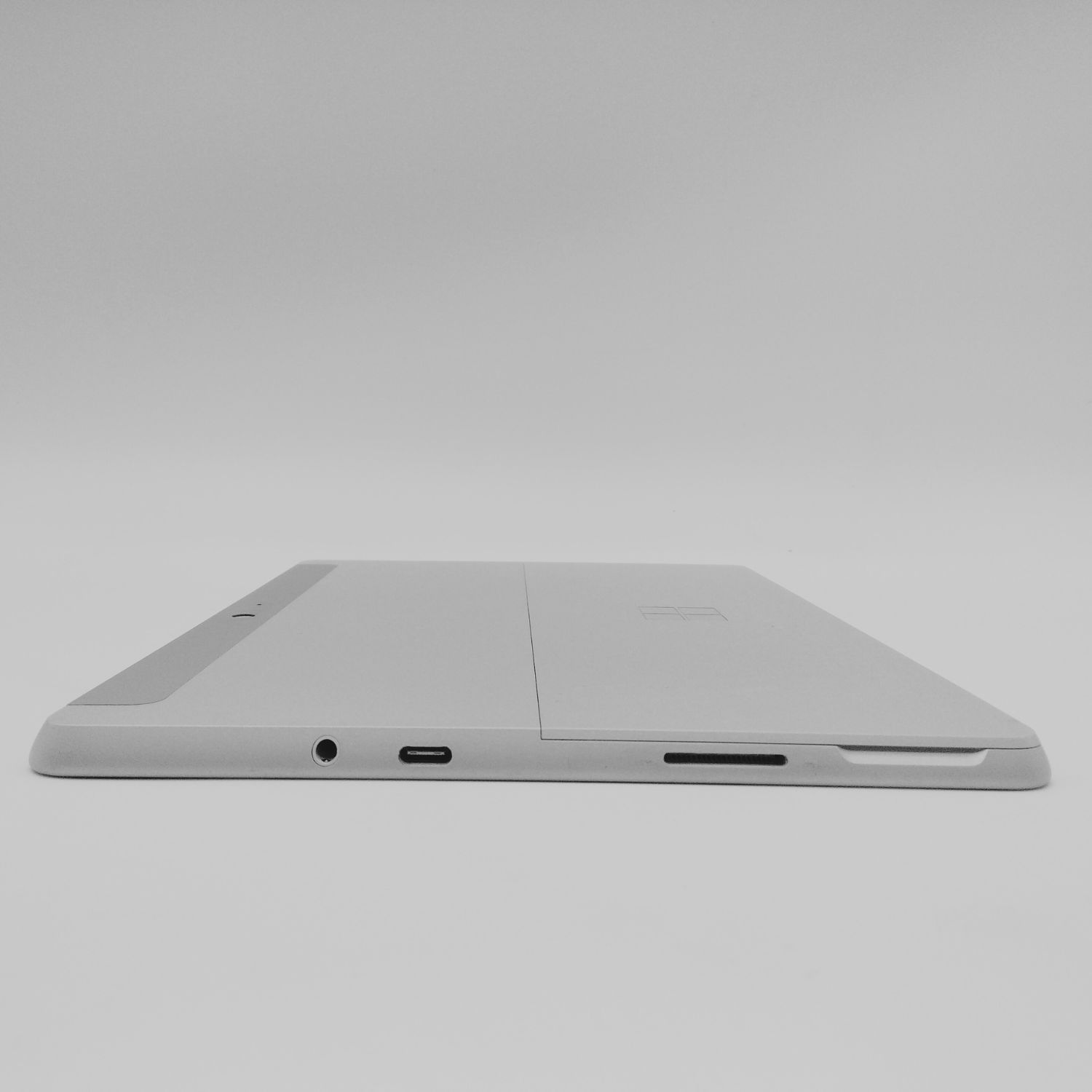 ジャンク】Surface Go 1824 Pentium 4GB/64GB - メルカリ