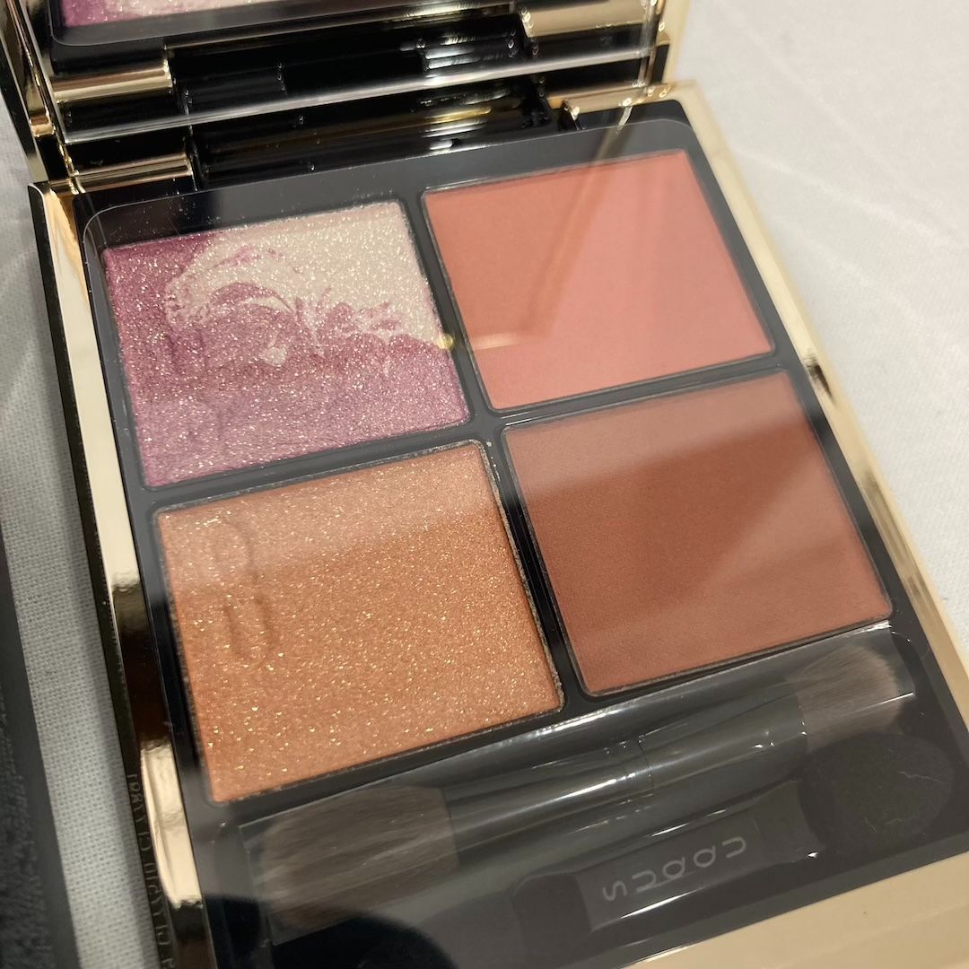 新品未使用 SUQQU スック シグニチャー カラー アイズ 145 輝秘