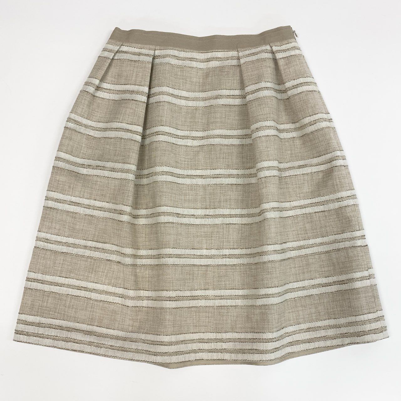 12i25 FOXEY フォクシー Caramelise フ スカート ひざ丈スカート 41097 サイズ40 ベージュ レディースu02t