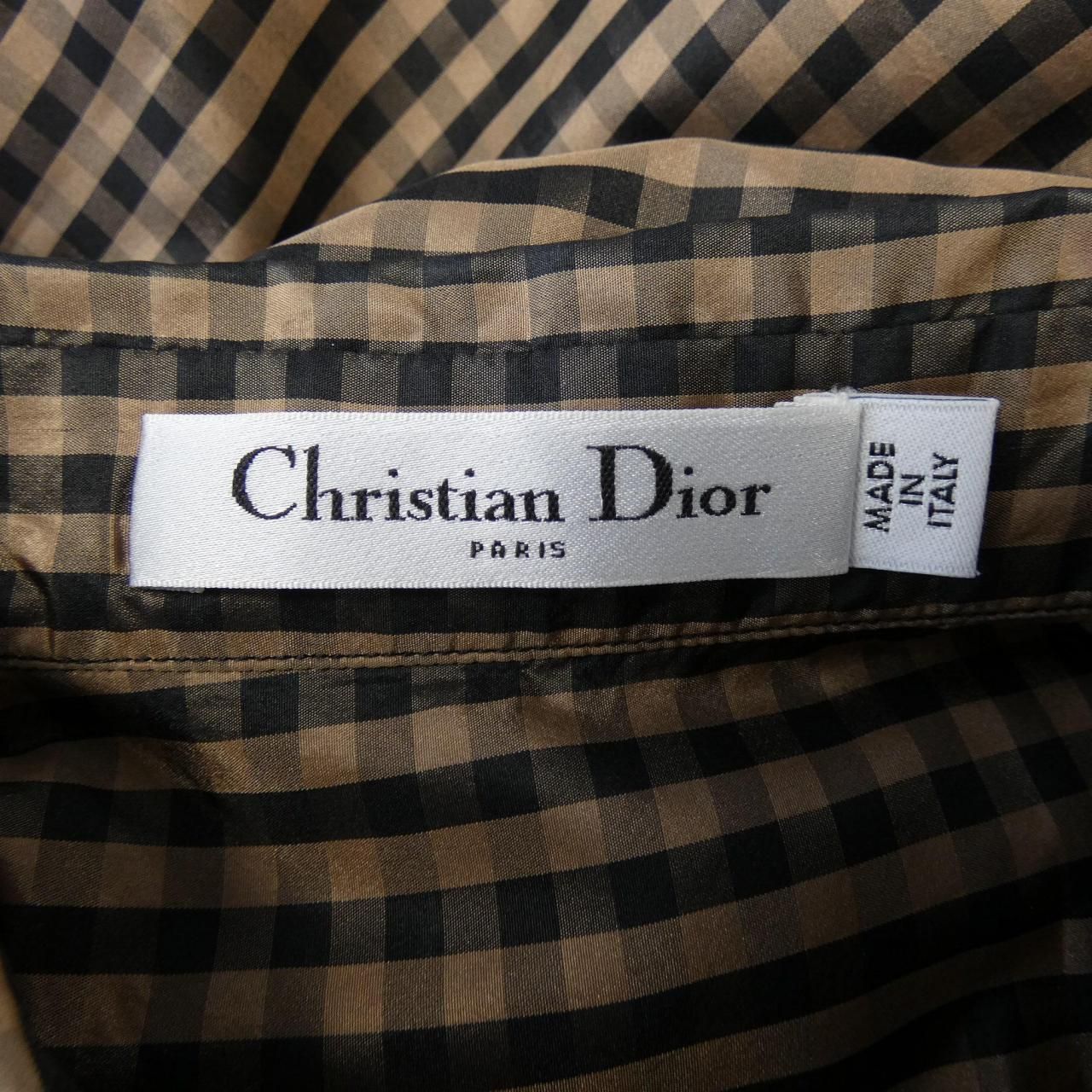 DIOR