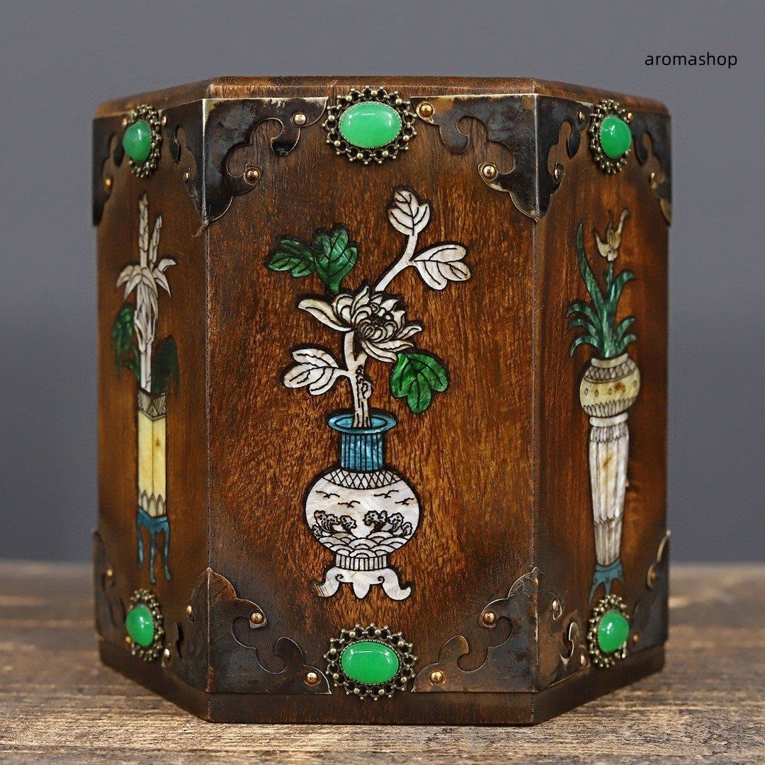 送料無料！ペン立て 筆筒 筆立 書道具 木製 花梨木彫 梅蘭竹菊