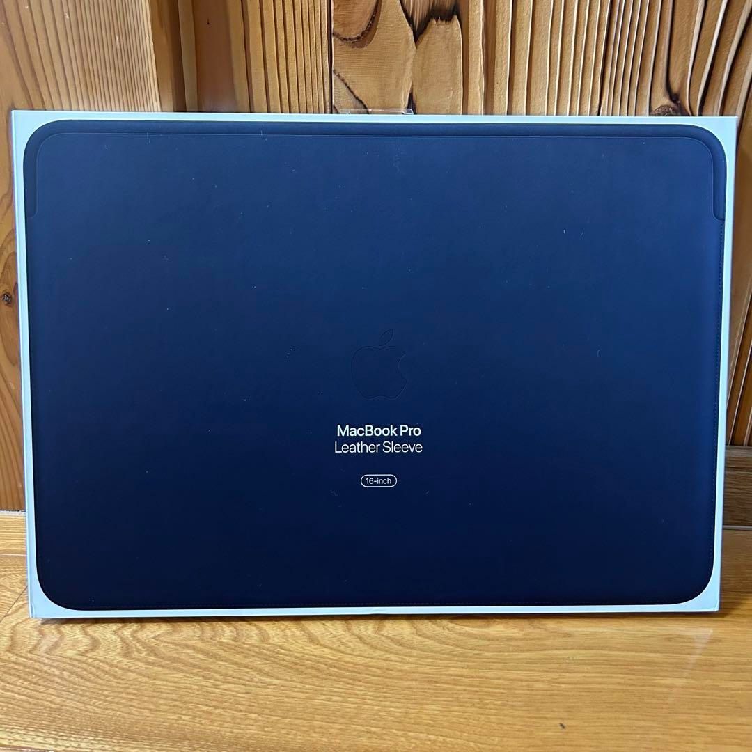 SALE品質保証<<新品未使用>>MacBook Pro用レザースリーブ　ミッドナイトブルー ノートPC