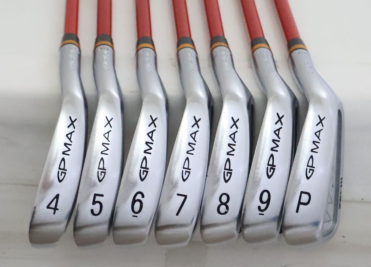 【人気新作】 ●GRANDPRIX グランプリ GP MAX-555 アイアン 7本セット HI-CARBON FIBER SHAFT TORAYCA by GPカーボン ∞ 81506 5000円以上送料無料。