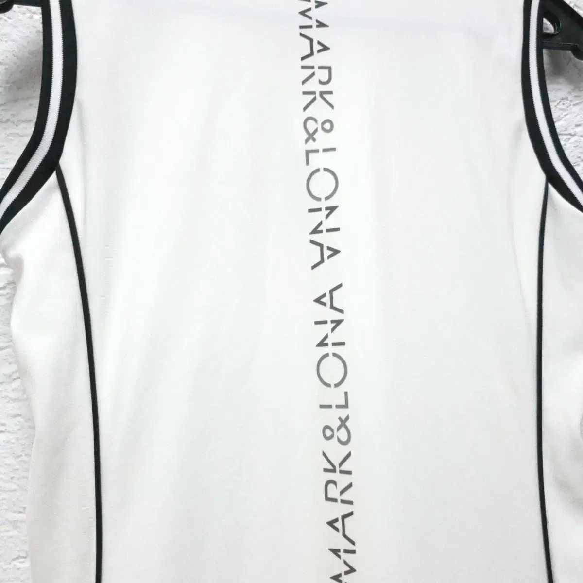 MARK & LONA(マークアンドロナ) ホワイト ノースリーブ ゴルフ ワンピース