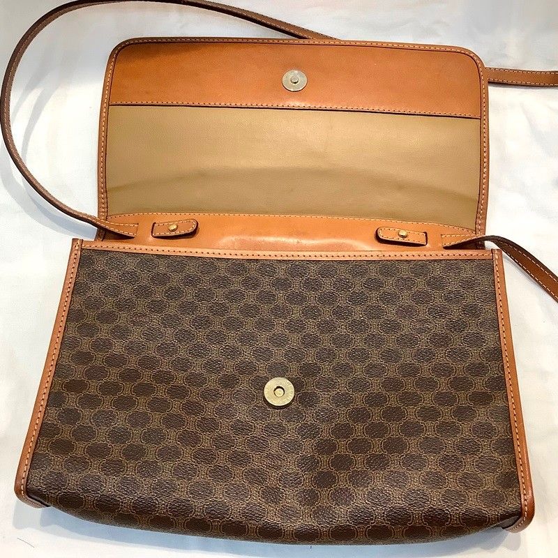 セリーヌ（CELINE）マカダム柄2WAY（斜めかけショルダー＆クラッチ