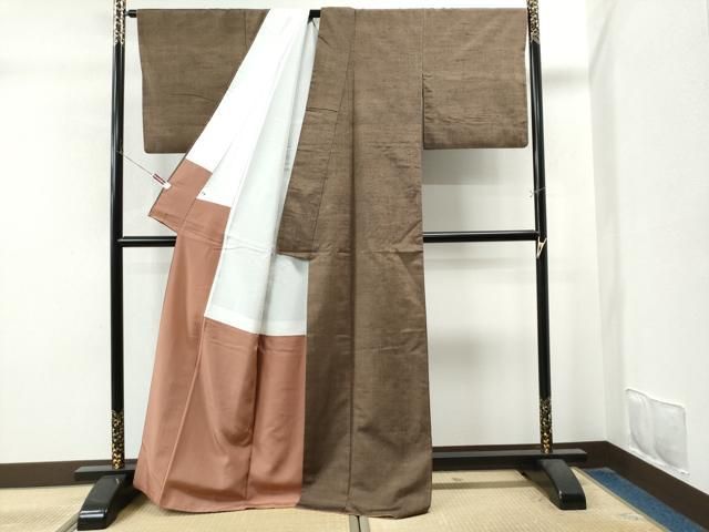 平和屋着物○上質な紬 色無地 媚茶色 正絹 逸品 CAAU1703yc - メルカリ