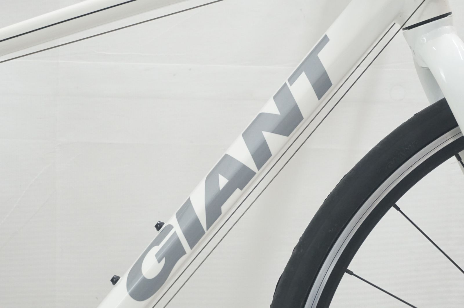 GIANT 「ジャイアント」 ESCAPE RX3 2015年モデル クロスバイク 