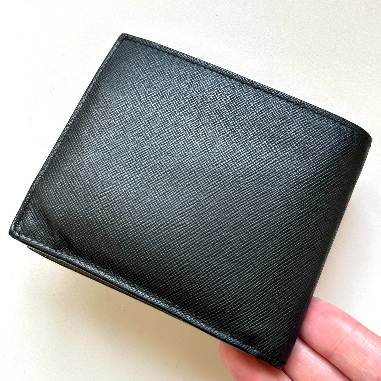 極美品】ポールスミス 二つ折り財布 ブラック ポールスミス Paul 極美品】ポールスミス 二つ折り財布 ブラック ポールスミス Paul