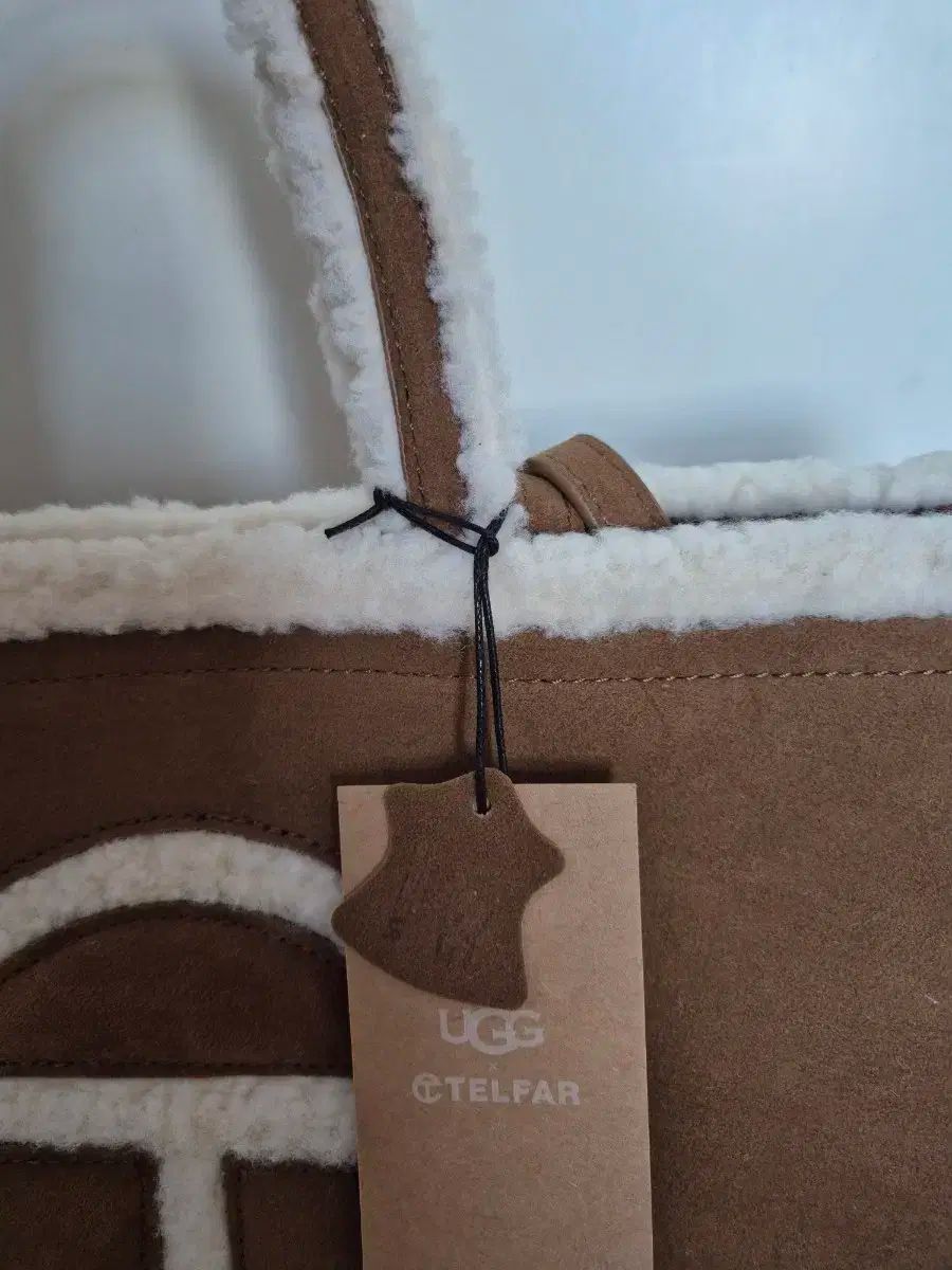 UGG アグ