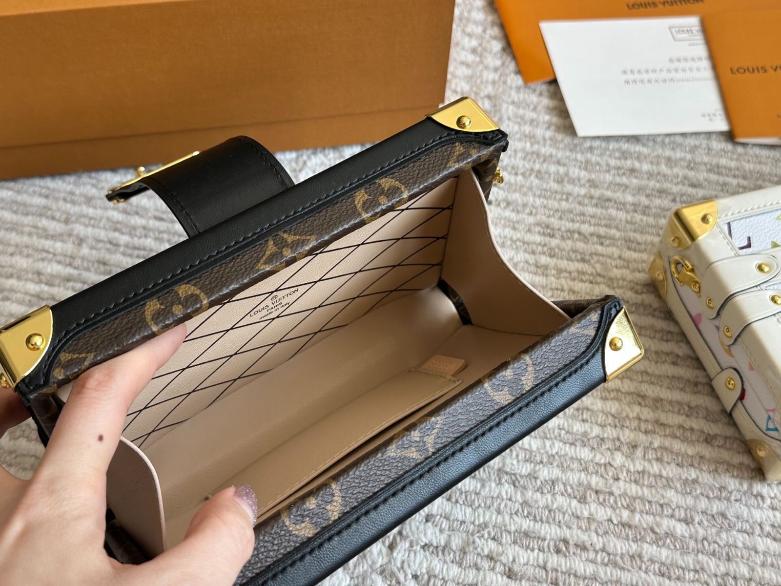 LOUIS VUITTON トランクボックスバッグ - コンパクトサイズ (19