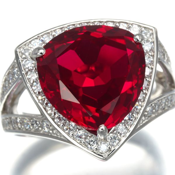 クレサンベール リング 再結晶ルビー 7.11ct ダイヤ ダイヤモンド 0.57 クレサンベール リング 再結晶ルビー 7.11ct ダイヤ ダイヤモンド 0.57