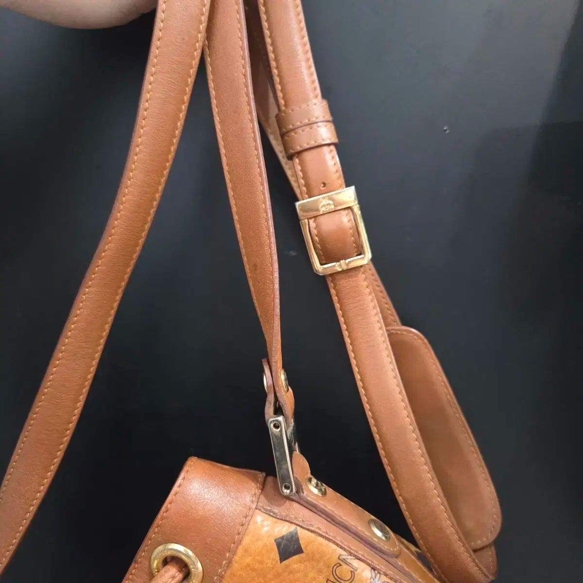 MCM 巾着 バケットバッグ ヴィセトス MCM エムシーエム