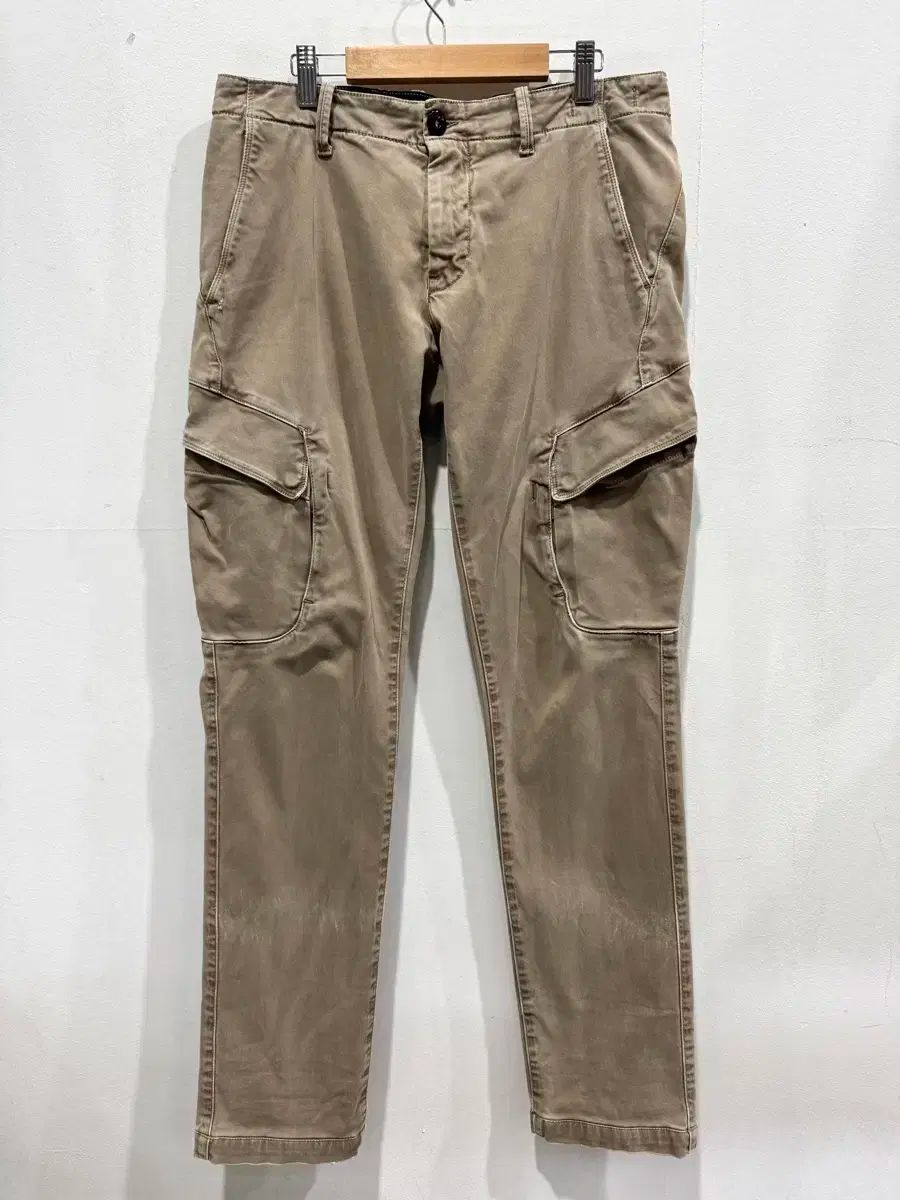 STONE ISLAND ストーンアイランド カーゴ パンツ W30 ベージュ