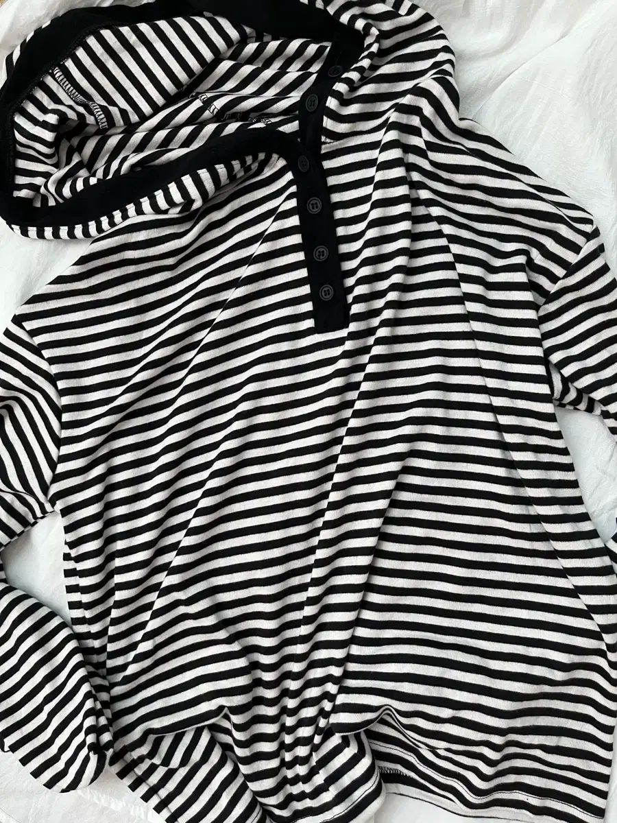 ストライプフード付きパーカー blancvert ストライプ フード付き