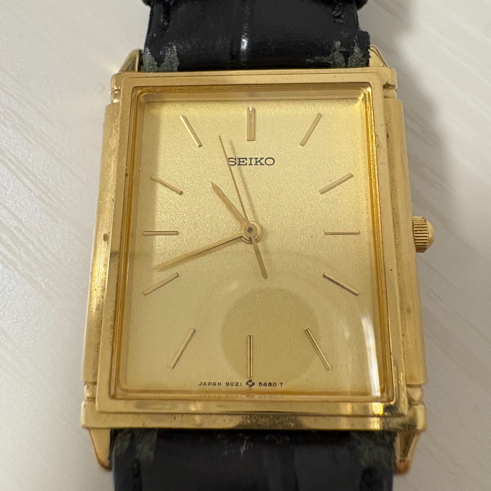 稼動 腕時計　 SEIKO DOLCE セイコー　ゴールド　新品ベルト　E35 SEIKO セイコー 9012-5300 腕時計 ゴールド クォーツ 稼働品
