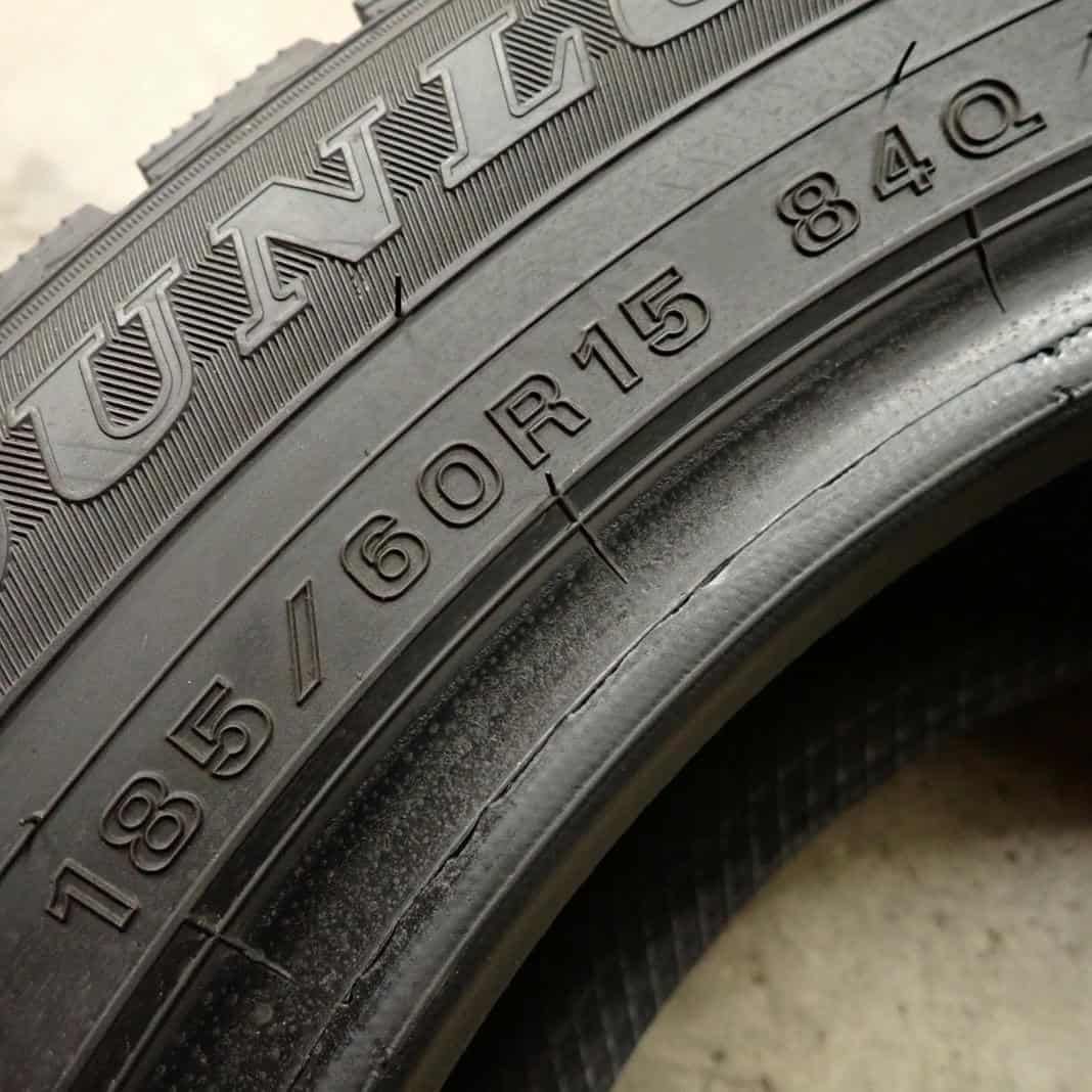 全国送料込☆ダンロップ☆185/60R15☆アクア・ヴィッツ・ヤリス☆4本セット 全国送料込☆ダンロップ☆185/60R15☆アクア・ヴィッツ・ヤリス