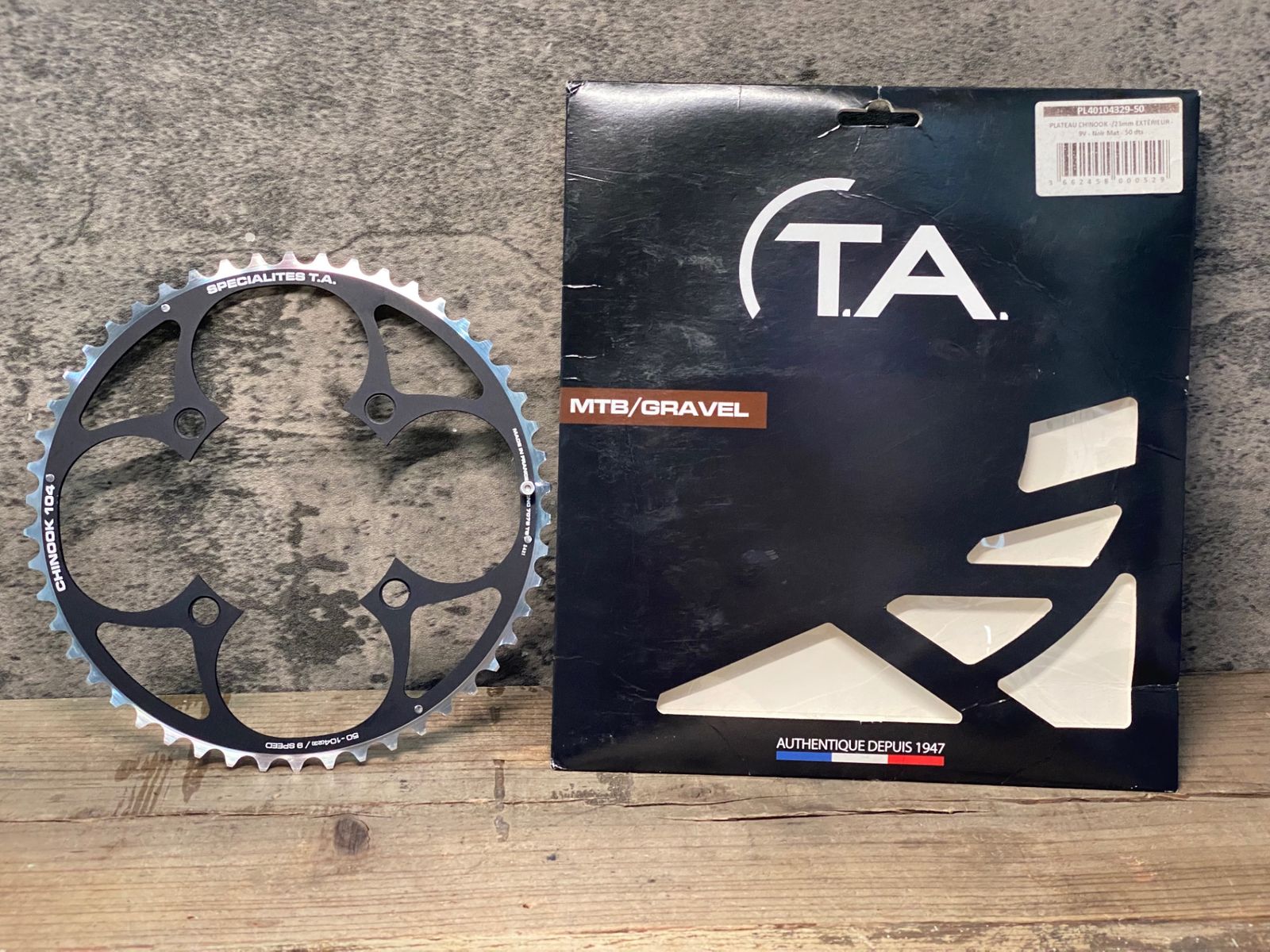 JJ083 SPECIALITES TA CHINOOK チェーンリング 4H BCD104 50T