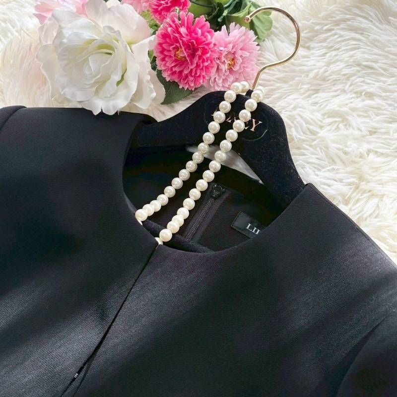 タグ付き ♥品 LILYBURN リリーバーン ブラックフォーマル ワンピース スーツ 9号 東京ソワール ノーカラー リボン付 冠婚葬祭 通年