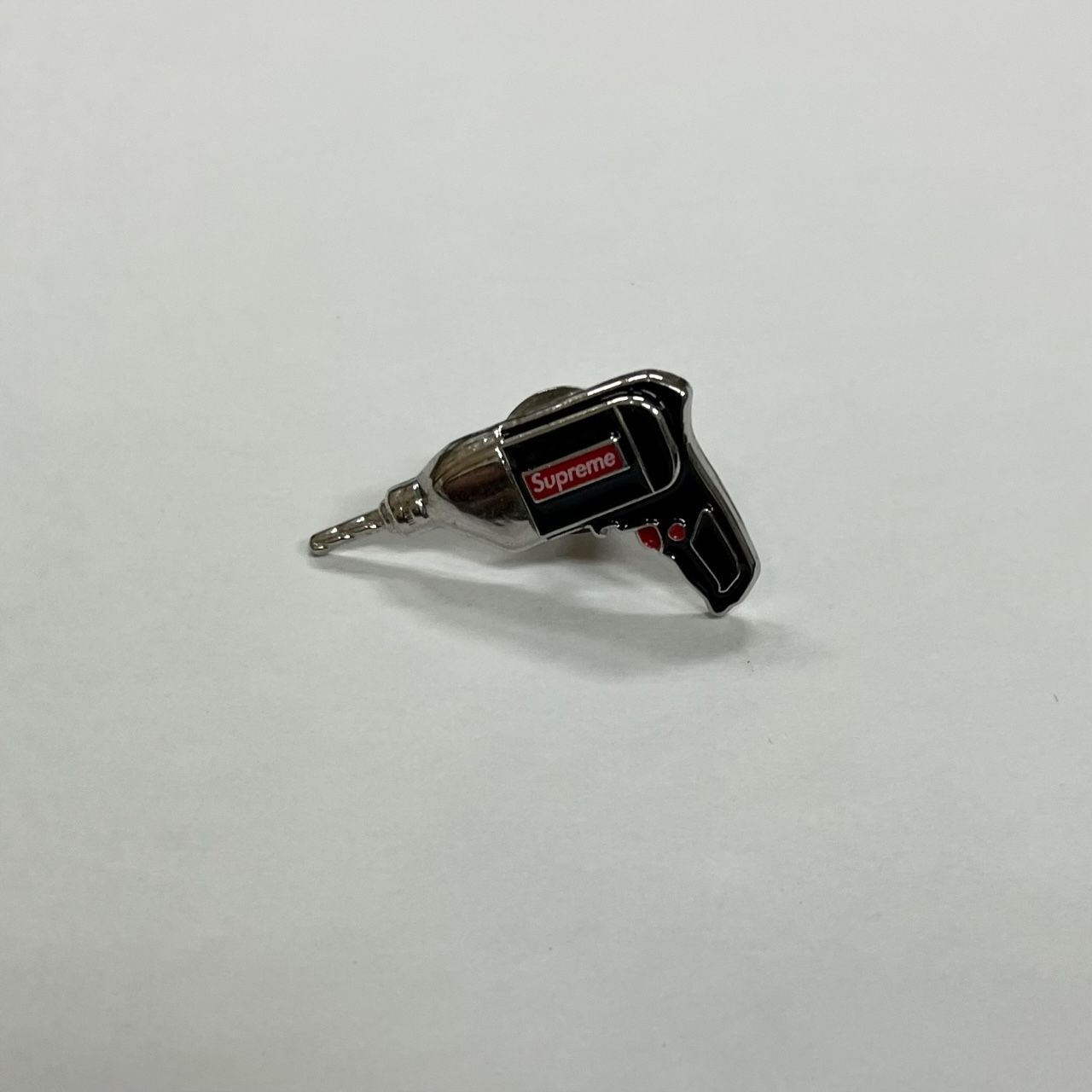 未使用品 5個SET SUPREME PIN'S SET ピンズ セット シュプリーム