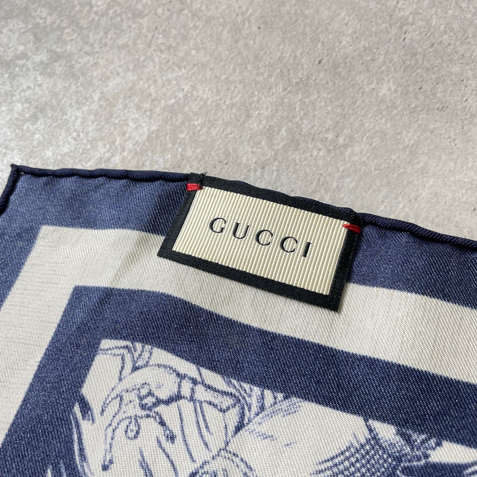 17ss GUCCI × Disney パイレーツ ドナルドダック シルク スカーフ