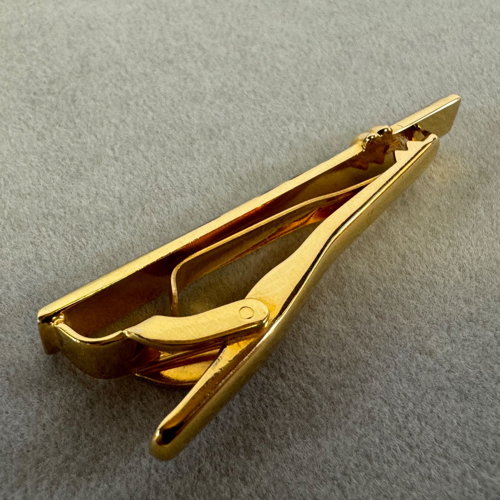 ネクタイピンまとめ売り dunhill　　BURBERRY　LANCEL　ディオール YVES SAINT LAURENT CELINEなどネクタイピン　カフス大量まとめ売り ブランドネクタイピン まとめ売り DUNHILL BURBERRY Christian Dior