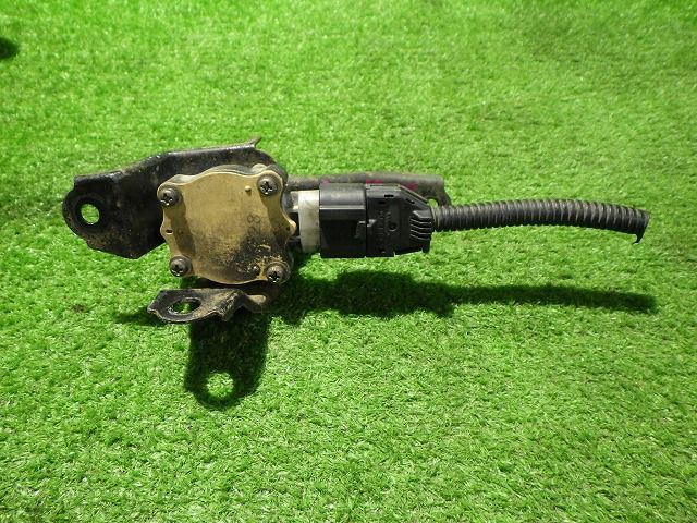 アルファード ハイトロントコントロールセンサー トヨタ ANH10