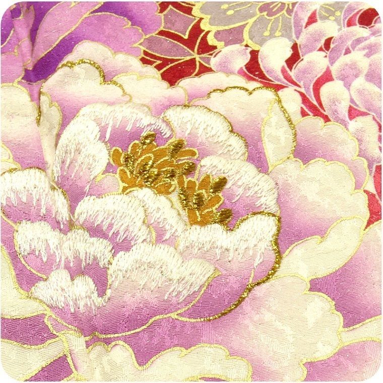 振袖 USED正絹仕立て上がりピンク 牡丹 菊 桜 まり 雪輪 LL寸 Aランク 振袖 USED正絹仕立て上がりピンク 牡丹 菊 桜 まり 雪輪 LL寸 Aランク