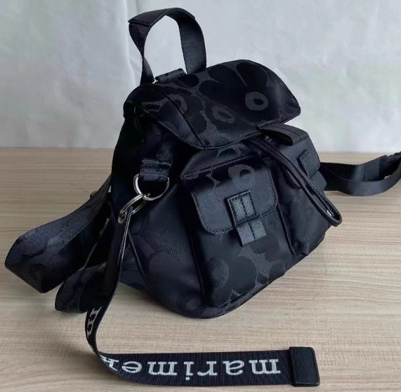marimekko マリメッコ バックパックBackpackリュックバッグLサイズウニッコ