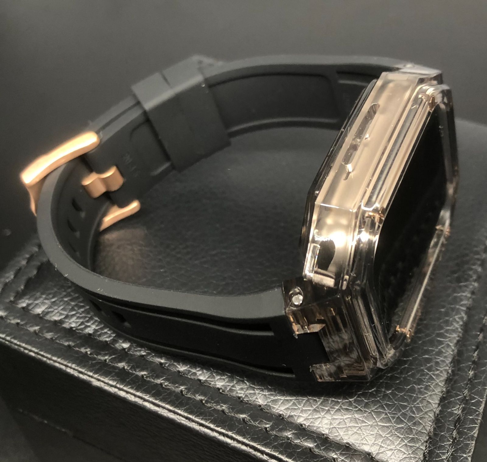GimelZayin zc rg ブラッククリア ブラック★アップルウォッチ ラバーベルト カバー クリア ケース 40mm 41mm 44mm 45mm 46mm 49mm スポーツ メンズ レディース 4スクリュー Apple Watch バンド GimelZayin zc rg ブラッククリア ブラック★アップルウォッチ ラバーベルト カバー クリア ケース 40mm 41mm 44mm 45mm 46mm 49mm スポーツ メンズ レディース 4スクリュー Apple Watch バンド