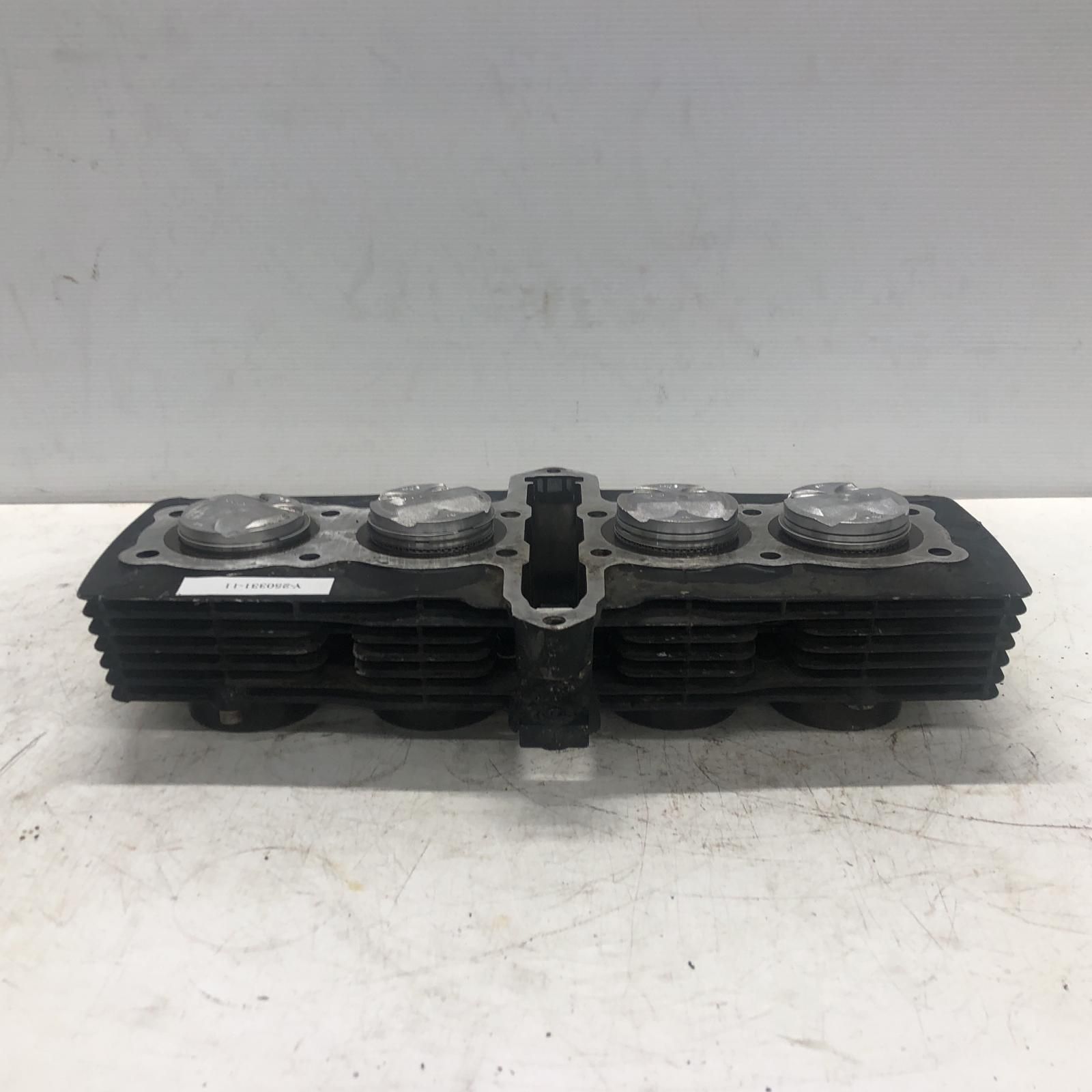 CBR400F エンジン ヘッド ジャンク CBR400F ジャンク エンジン ホンダ