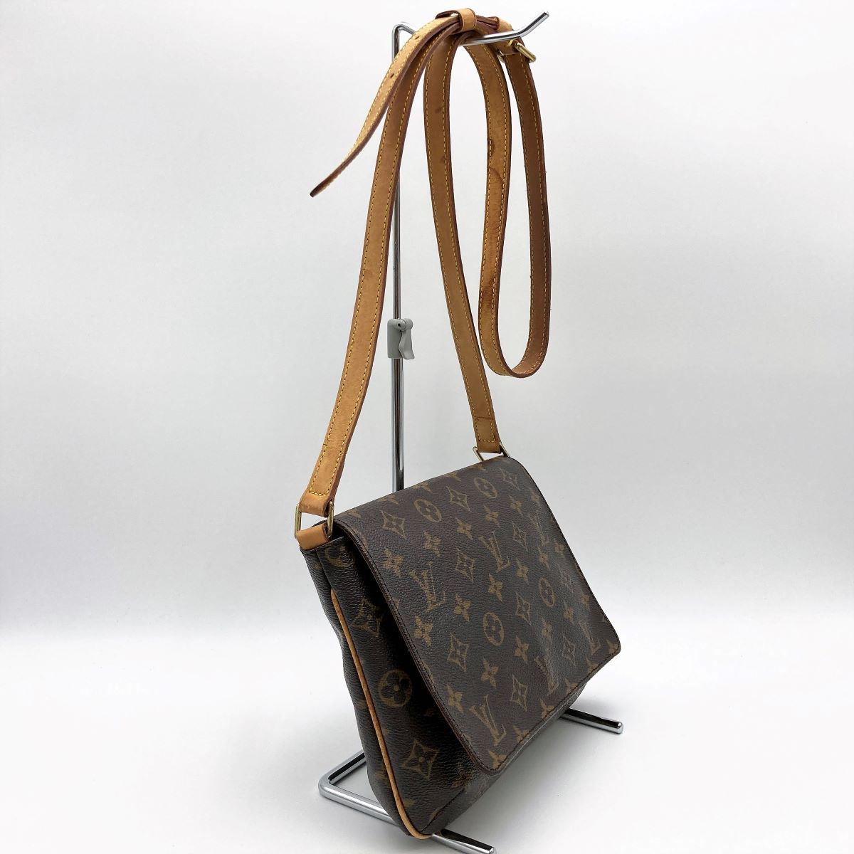 LOUIS VUITTON ルイヴィトン モノグラム M51388 ミュゼット・タンゴ ショルダーバッグ フラップ マグネット開閉 かばん  管理RY21002408 - ブランド別