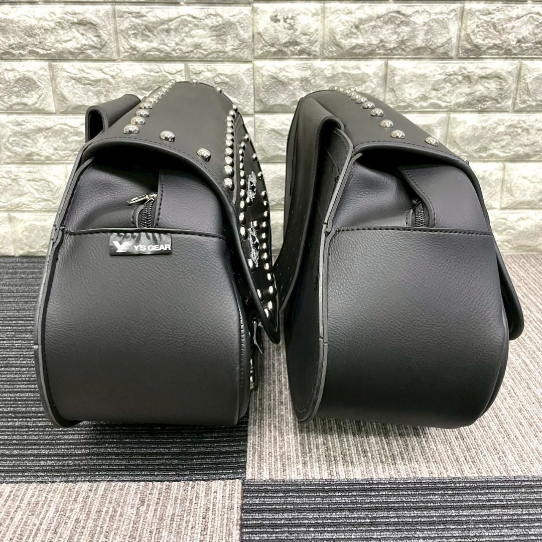 レザー ブラック