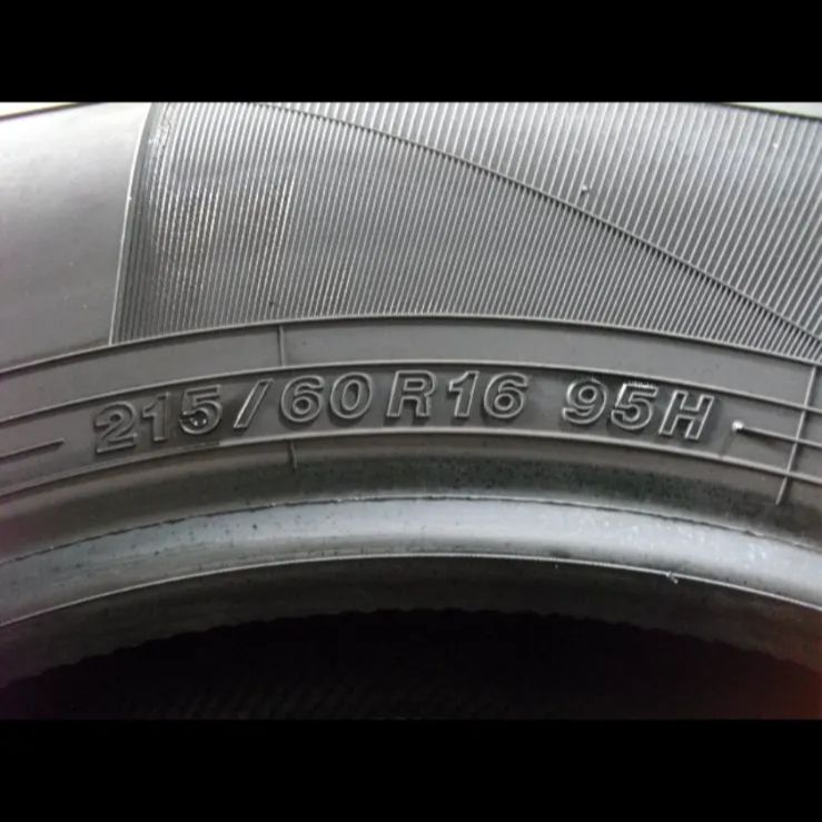 A-2643) 送料無料 中古 ヨコハマ BluEarth-ES ES32 215/60R16 4本 2023 