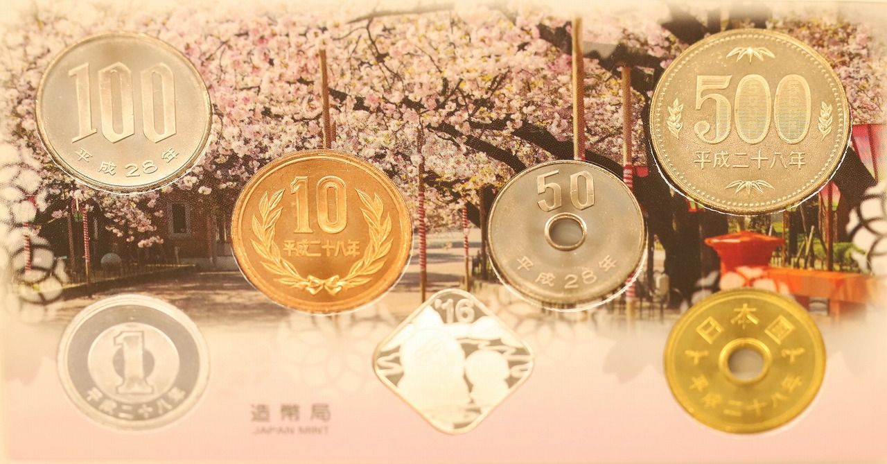 平成最後31年の通常ミントセットと大阪桜の通り抜けミントのセットです 平成28年桜の通り抜けミントセット - メルカリ