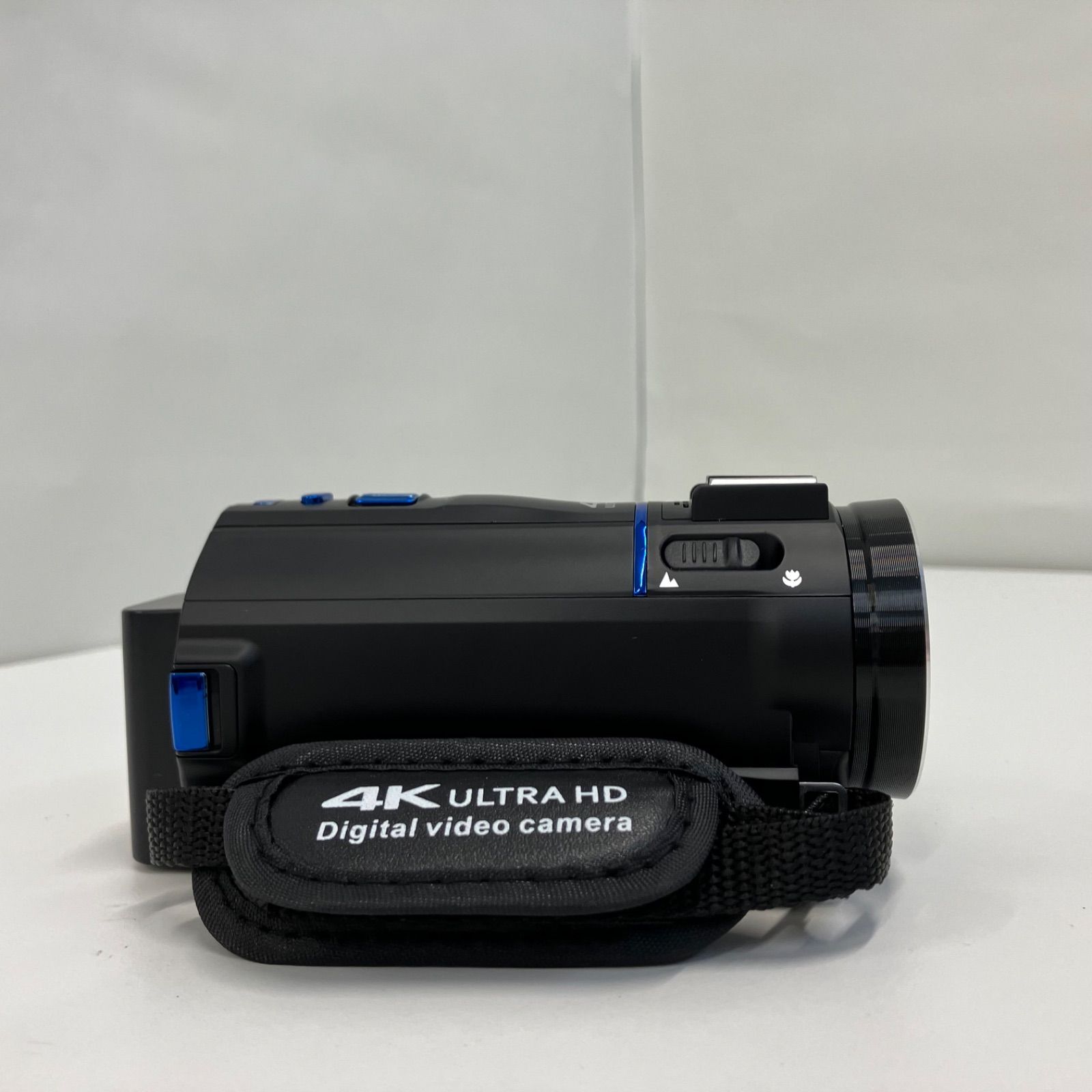 4Kデジタルマルチムービーカメラセット（SD.専用録音マイク、三脚セット） Amazon | ジョワイユ JOYEUX ZREAL4KX60JOY 4Kデジタルマルチ